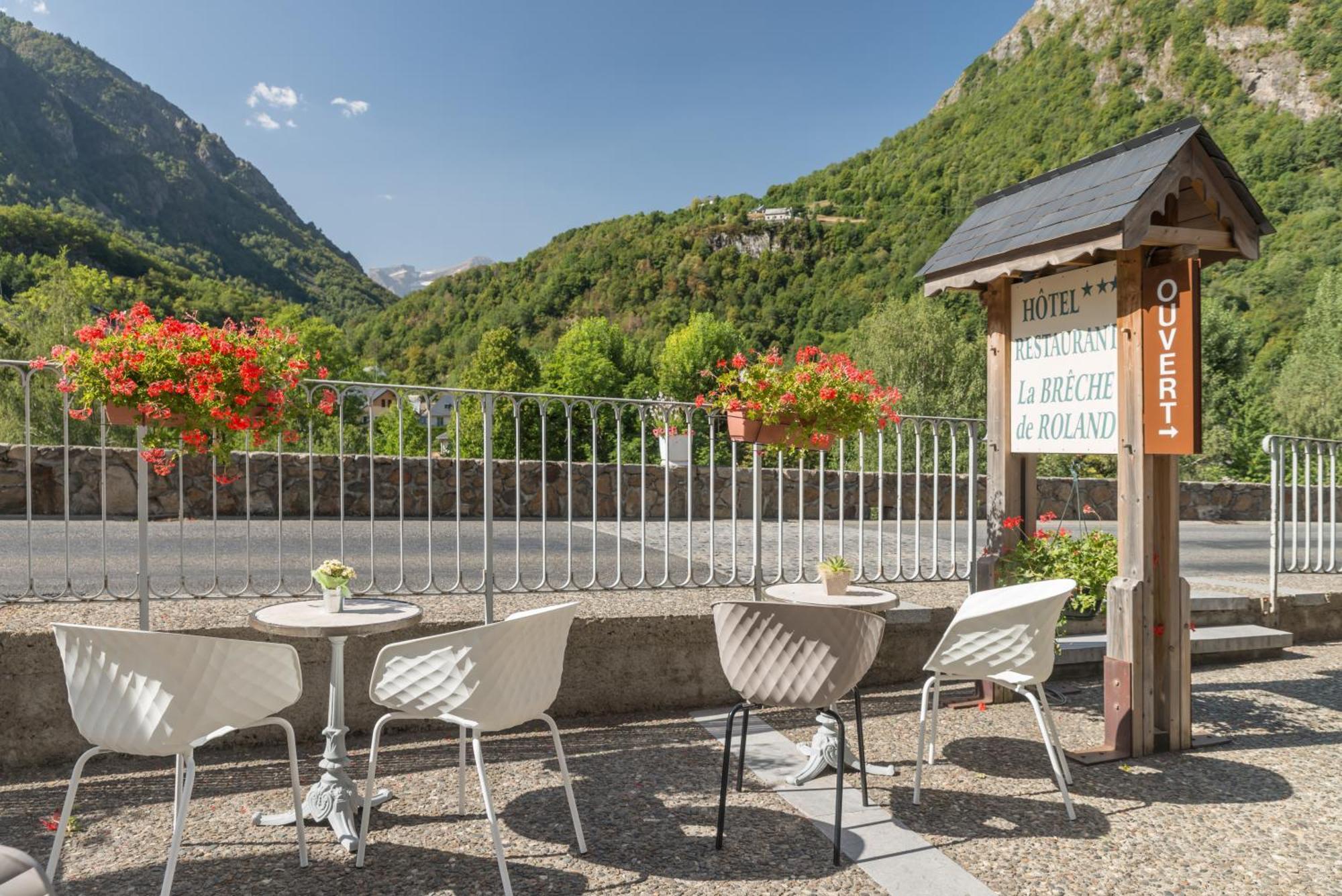 Logis Hôtel La Brèche de Roland Gèdre Esterno foto