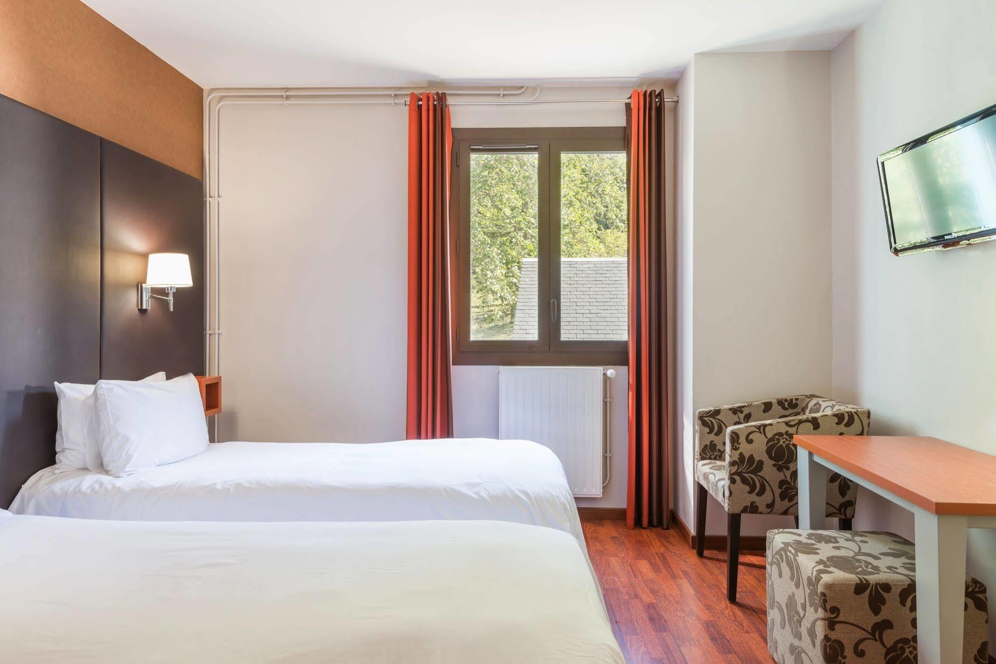Logis Hôtel La Brèche de Roland Gèdre Esterno foto